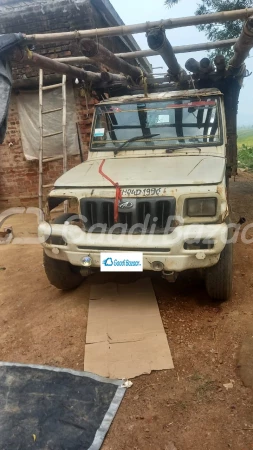 MAHINDRA Bolero Camper