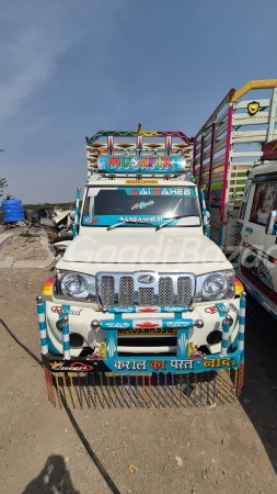 MAHINDRA Bolero Pik-Up