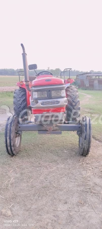 MAHINDRA Arjun 555 Di