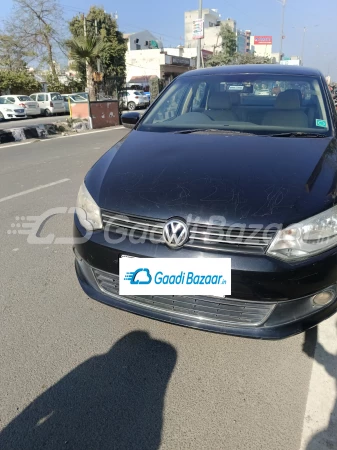 VOLKSWAGEN Vento [2010-2012]