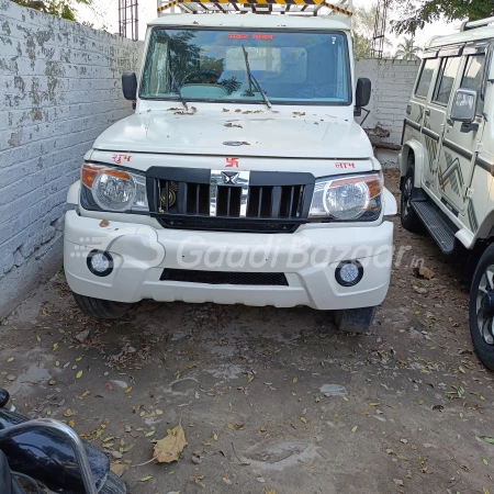 MAHINDRA Bolero Camper