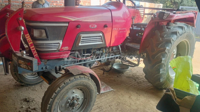 MAHINDRA 555 Di Power Plus