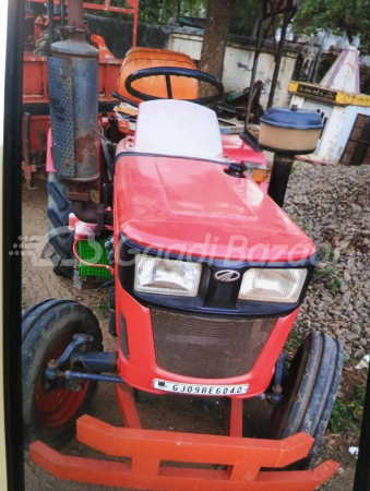 MAHINDRA Yuvraj 215 Nxt