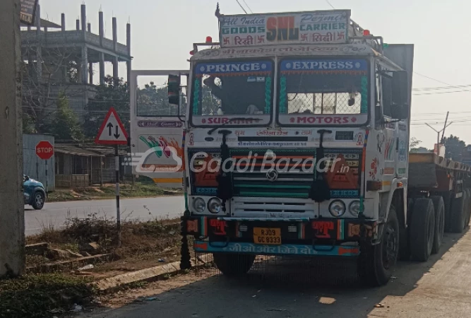 ASHOK LEYLAND 4923