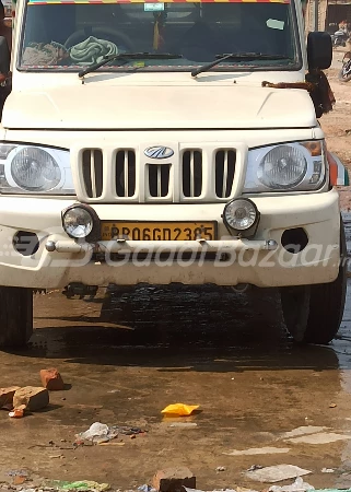 MAHINDRA Bolero Pik-Up