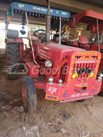 MAHINDRA 575 Di