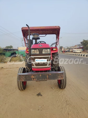 MAHINDRA Yuvo 415 Di