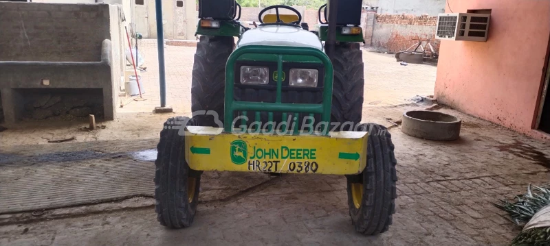 John Deere 5204