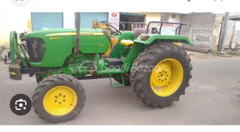 John Deere 5045 D