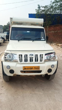 MAHINDRA Bolero Pik-Up