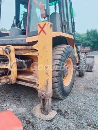 Jcb 3DXL