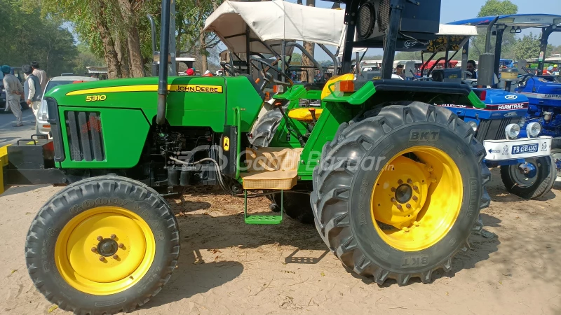 John Deere 5210 Gear Pro 4WD