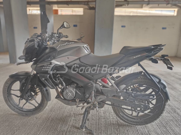 Bajaj Pulsar NS160