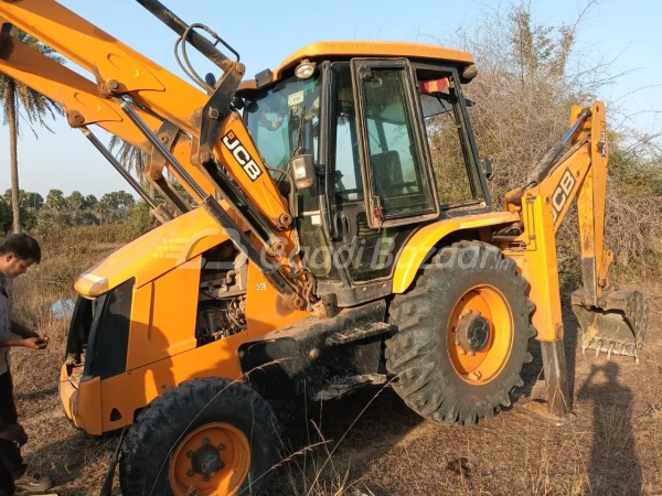 Jcb 3DXL