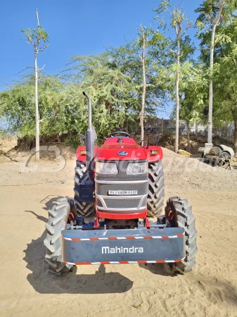 MAHINDRA 575 Di