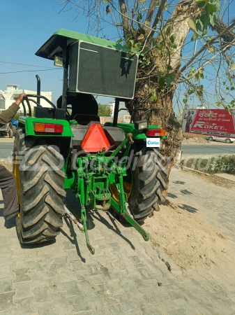 John Deere 5210 Gear Pro 2WD