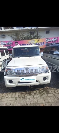 MAHINDRA Bolero Power+