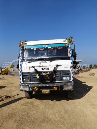 TATA MOTORS LPK 3118