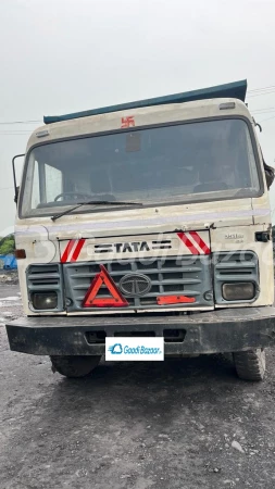 TATA MOTORS LPTK 2518