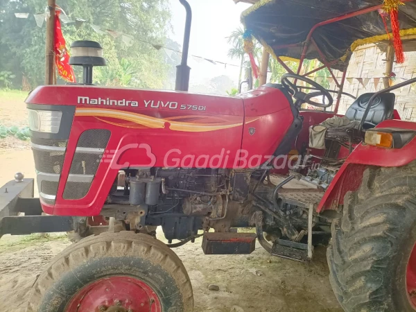 MAHINDRA Yuvo 575 Di