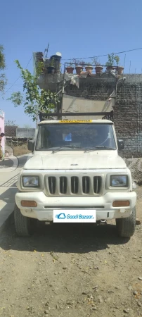 MAHINDRA Bolero Maxitruck Plus