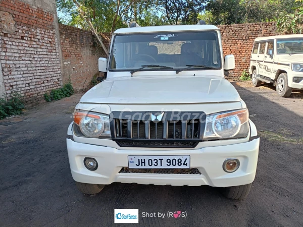 MAHINDRA Bolero Power+