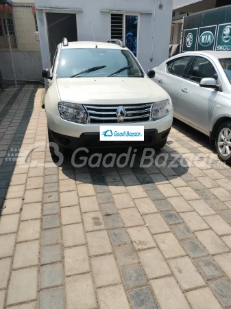 RENAULT DUSTER