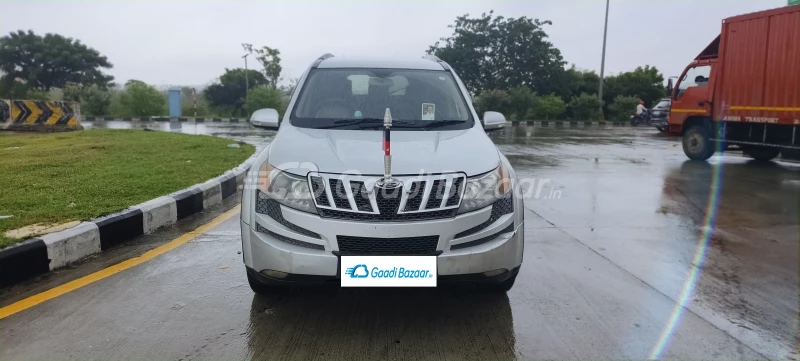 MAHINDRA XUV500