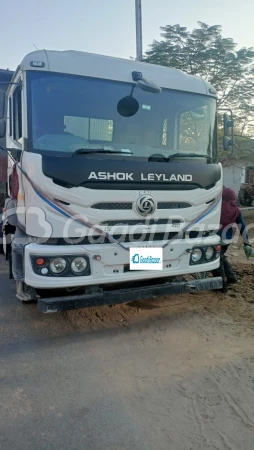 ASHOK LEYLAND AL 5525