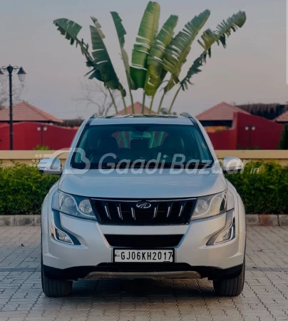 MAHINDRA XUV500