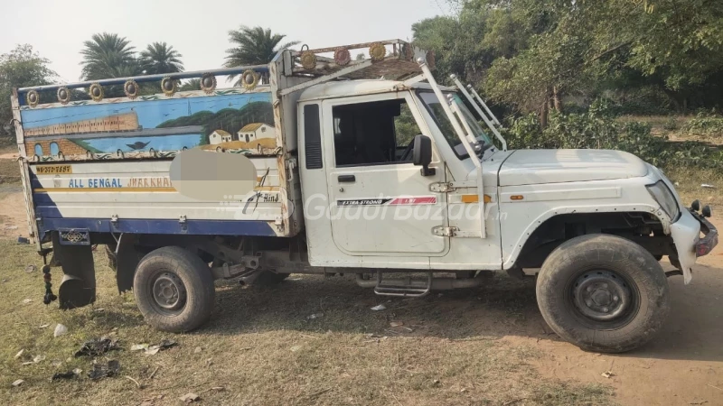 MAHINDRA Bolero Pik-Up