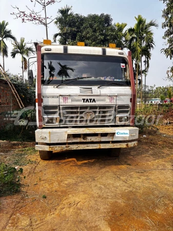 TATA MOTORS LPK 1618