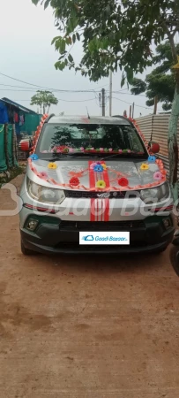 MAHINDRA KUV 100