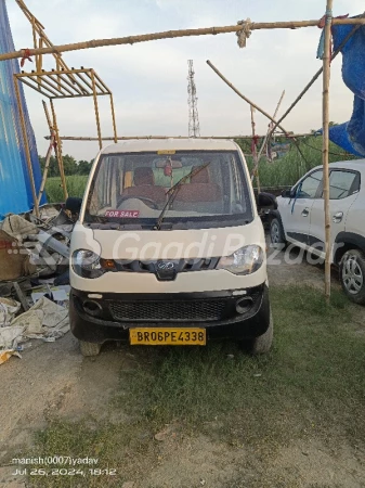 Mahindra Jeeto Minivan