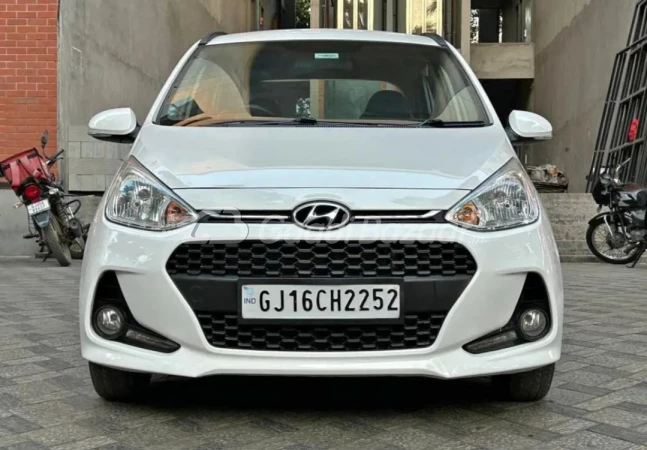 HYUNDAI GRAND I 10