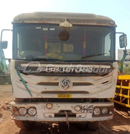 ASHOK LEYLAND AL 5225