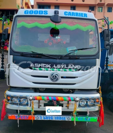 ASHOK LEYLAND AL 5525