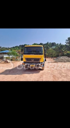 DAIMLER INDIA COMMERCIAL VEHICLES 1623C 