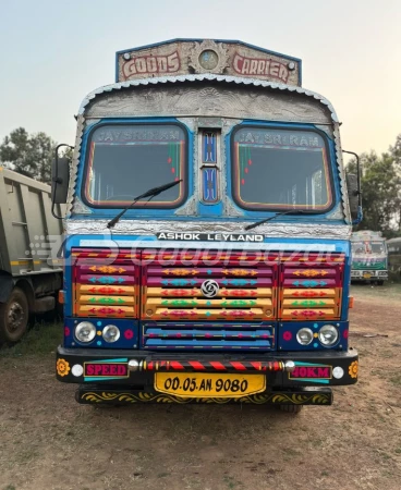 ASHOK LEYLAND 3718