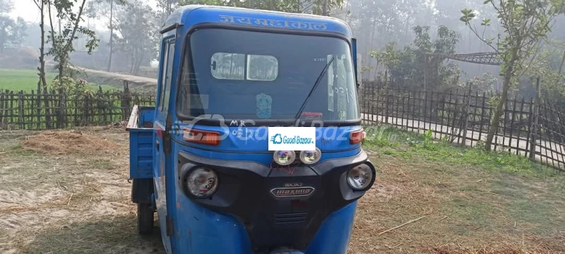 Bajaj Maxima C