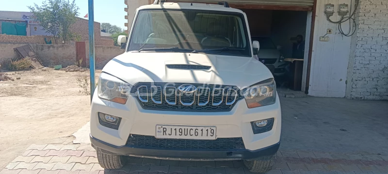 MAHINDRA SCORPIO