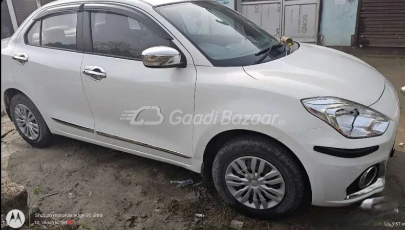 MARUTI SUZUKI Dzire