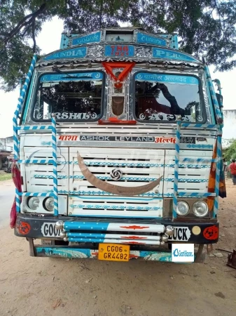 ASHOK LEYLAND 3718