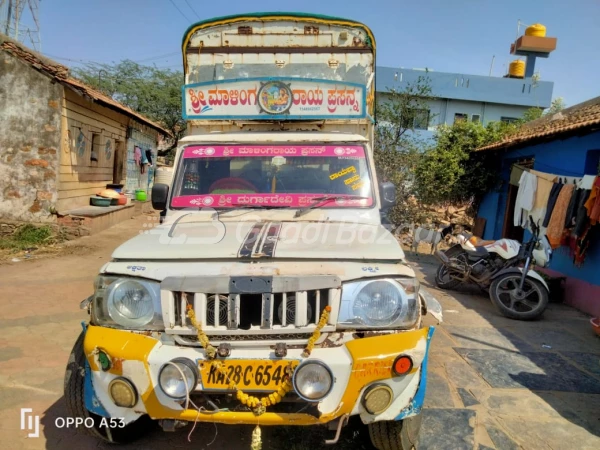 MAHINDRA BOLERO