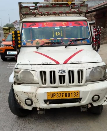 MAHINDRA BOLERO