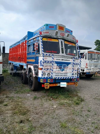 ASHOK LEYLAND U 3118 LA