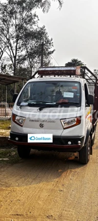 ASHOK LEYLAND BADA DOST I4