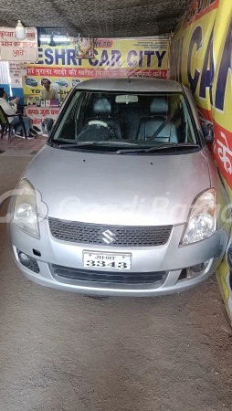 MARUTI SUZUKI SWIFT