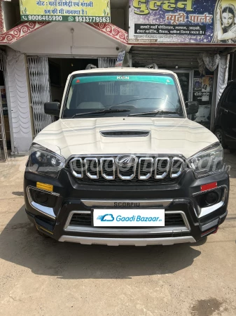 MAHINDRA SCORPIO