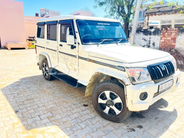 MAHINDRA Bolero Power+